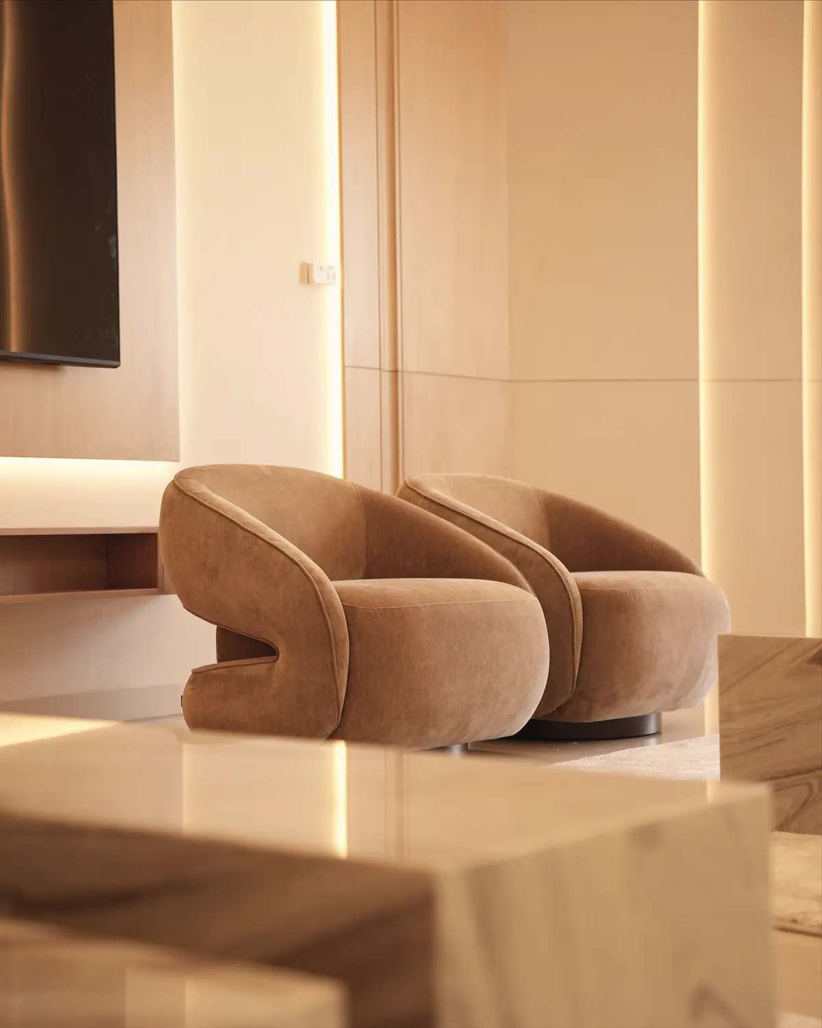 Luxury That Welcomes You, view 10 of 12