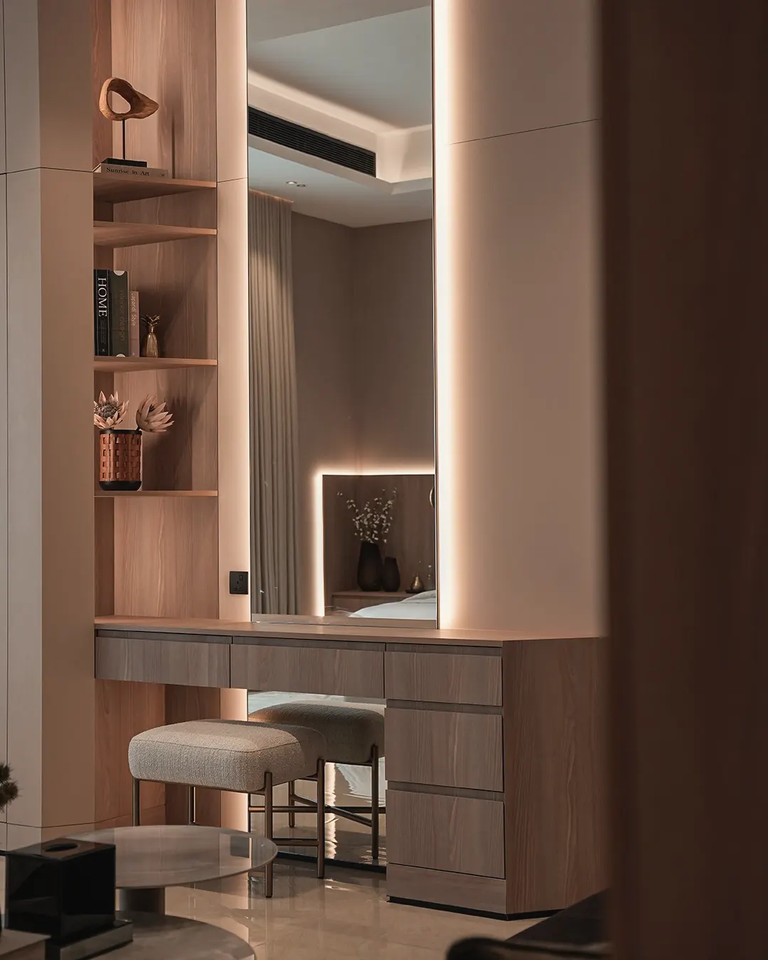 A Suite Drawn in Light, detail