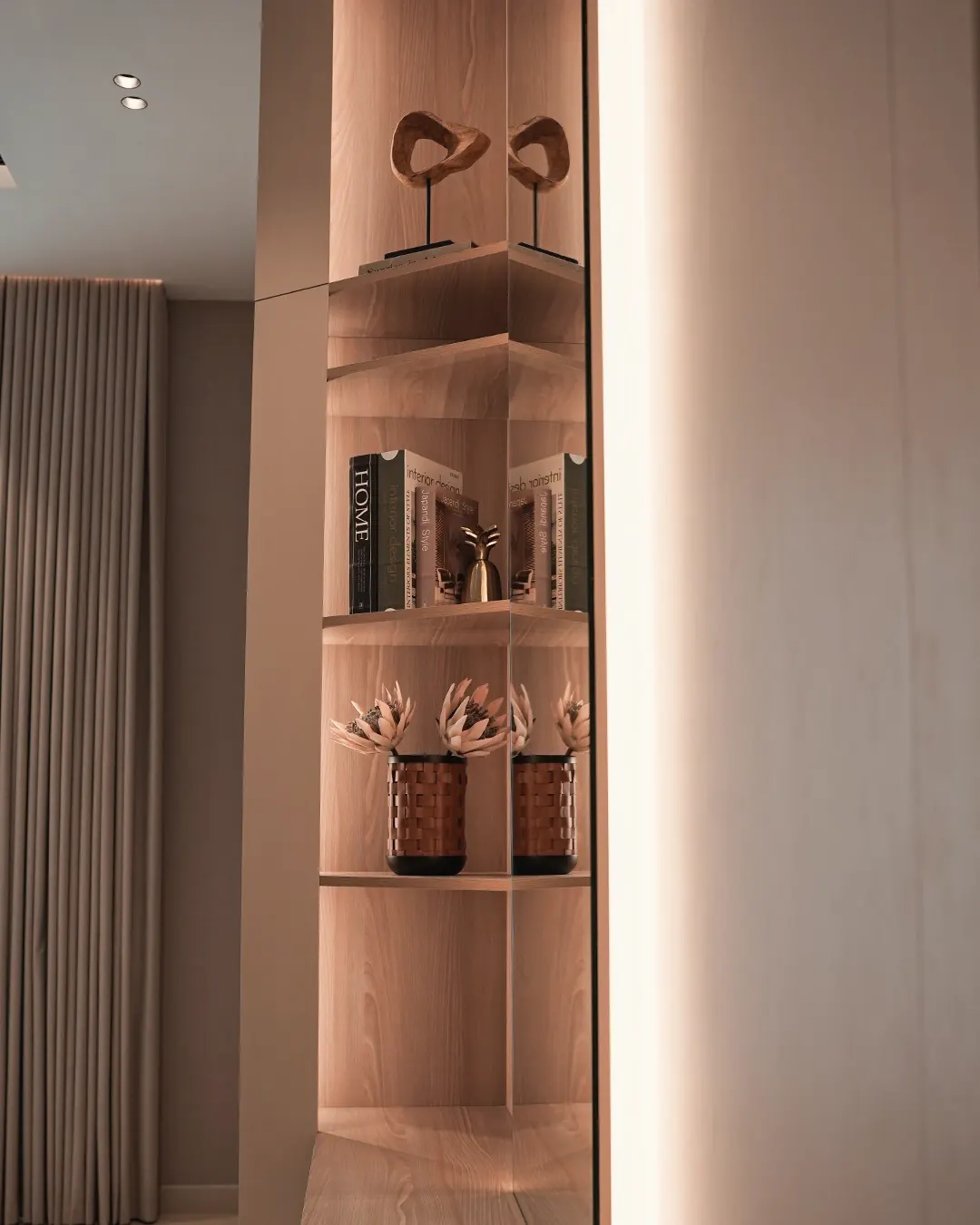 A Suite Drawn in Light, detail